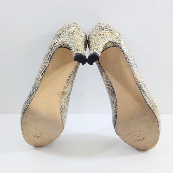 Stuart Weitzman Women 7 Snake Print Leather Yellow Spanish Pumps - Picture 7 of 8